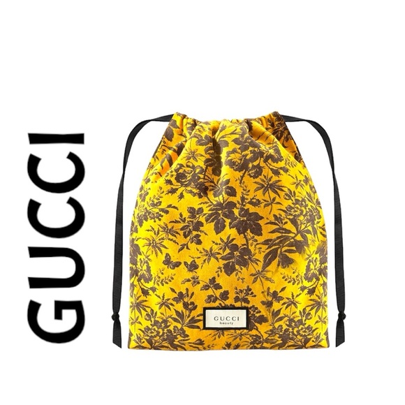 Gucci Accessories - Gucci Beauty Bag​